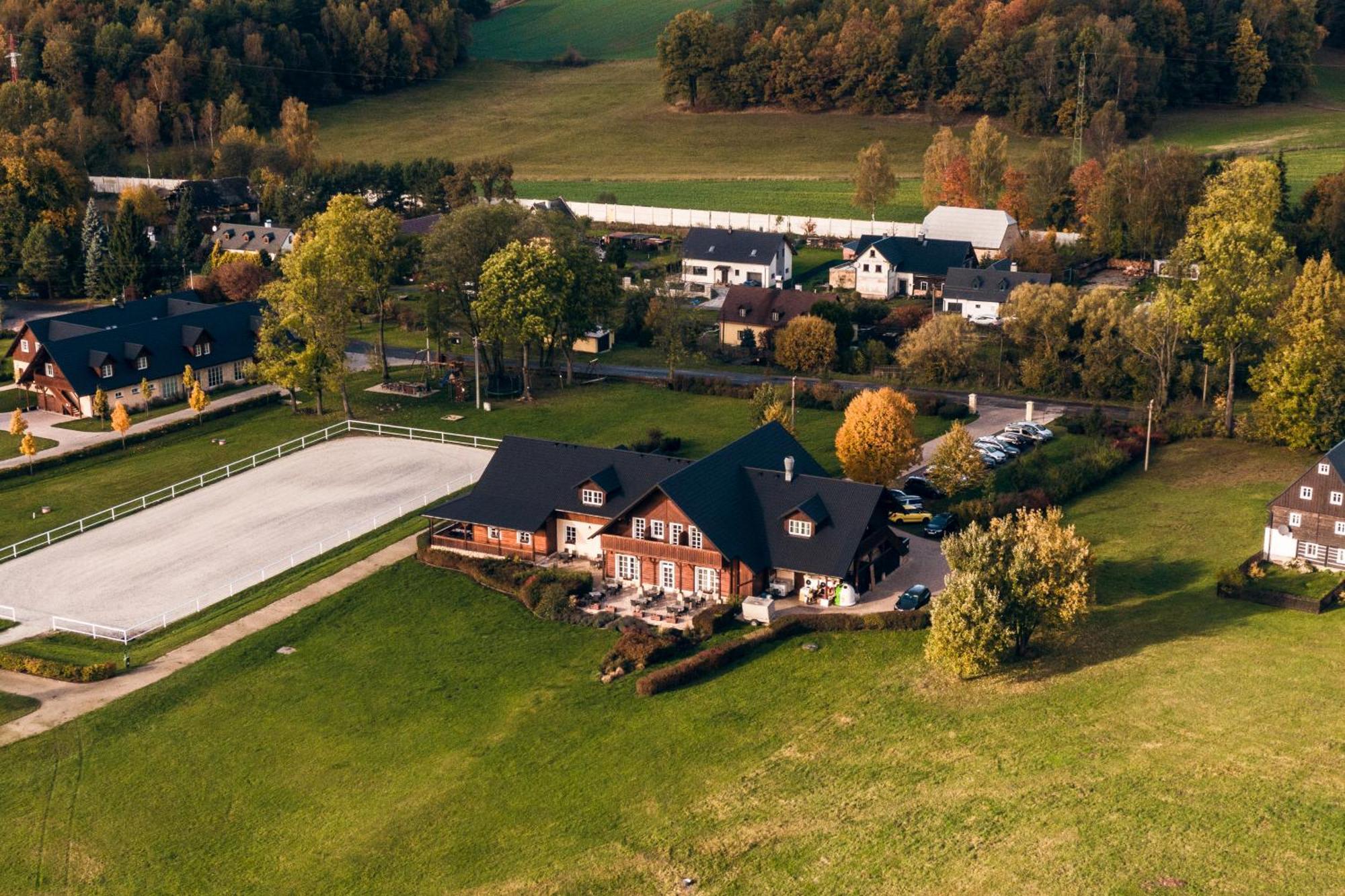 Hotel U Pekare - Jitravsky Dvorec Rynoltice Zewnętrze zdjęcie